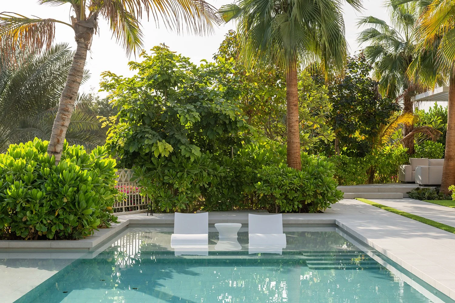 Why Discerning Homeowners Invest In Professional Villa Landscape Design